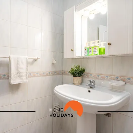 #180 T2 Ondas Do Mar By Holidays Албуфейра