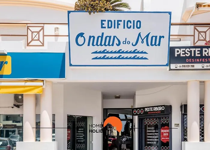 #180 T2 Ondas Do Mar By Holidays